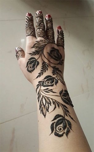 Top Rose Mehndi Designs To Be The Cynosure Of All Eyes