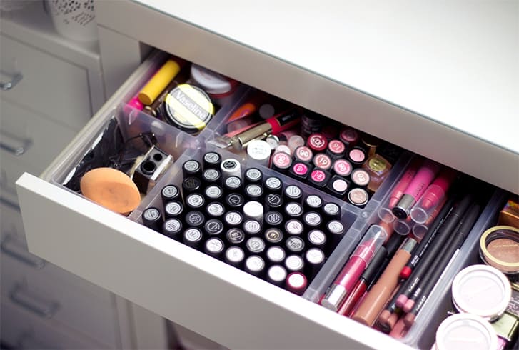 Ways To Store Makeup