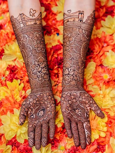 Floral Ecstasy Dulhan Mehendi Design