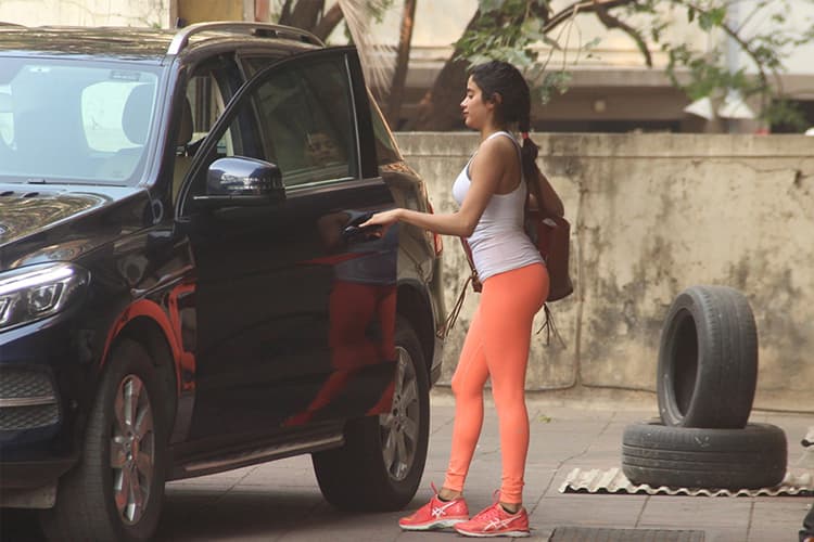 Jahnvi Kapoor In Orange Tights