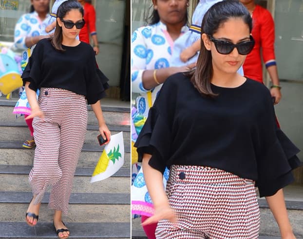 Mira Rajput In High-waist Pants