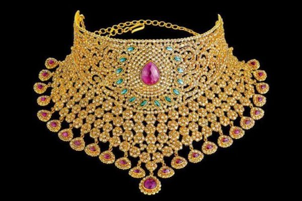 10 Must-Have Jewelry Styles For Every Diva