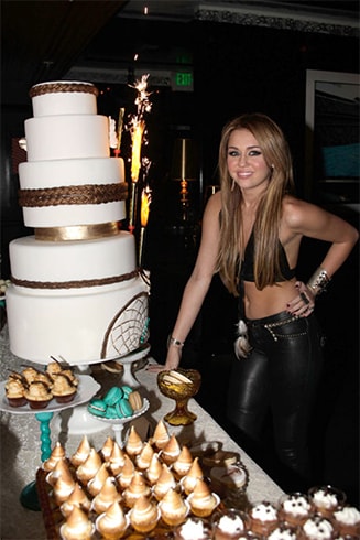 Miley Cyrus Birthday Outfit