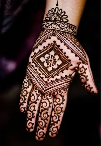 Geometric Mehndi for Fashion