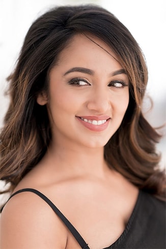 Tejaswi Madivada Photo Shoot