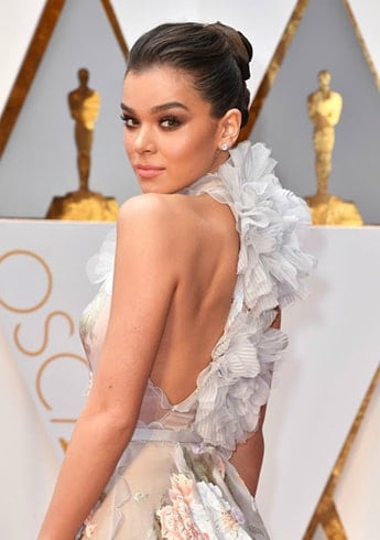 20 Flamboyant Hairstyles For Gown To Adorn 20 Flamboyant Hairstyles For Gown To Adorn