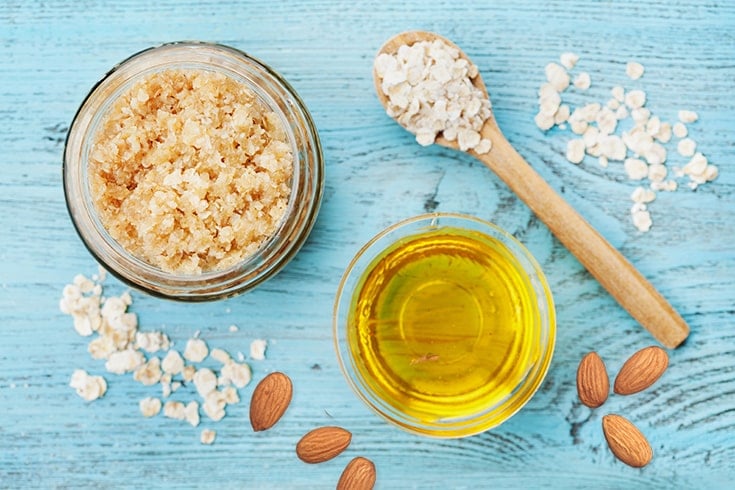 Almond Oil and Oatmeal Face Mask