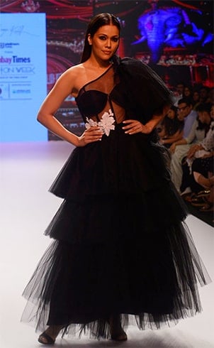 Waluscha De Sousa BTFW 2018