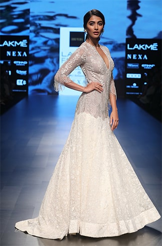 Pooja Hegde Ridhi Mehra Gown