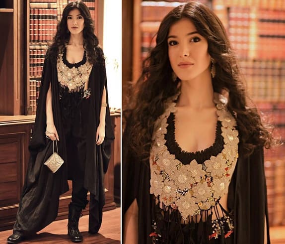 Shanaya Kapoor at Diwali Party