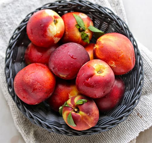 Nectarines Vs Peaches