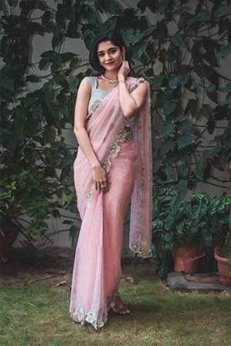 Ritika Singh in Saree