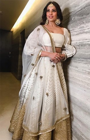 Bipasha Basu at Sakshi Bhatt Wedding