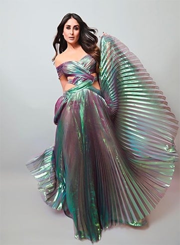 Kareena Kapoor Holographic Outfit