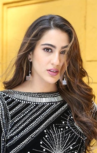 Sara Ali Khan makeup tips