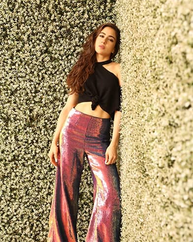 Sara Ali Khan Holographic Outfit