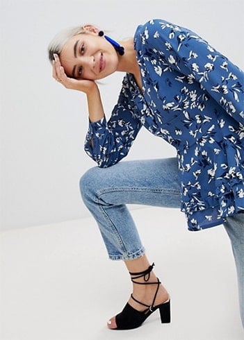 Skinny Pants With Floral Top