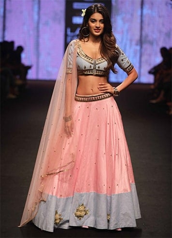 Nidhhi Agerwal Ramp Walk