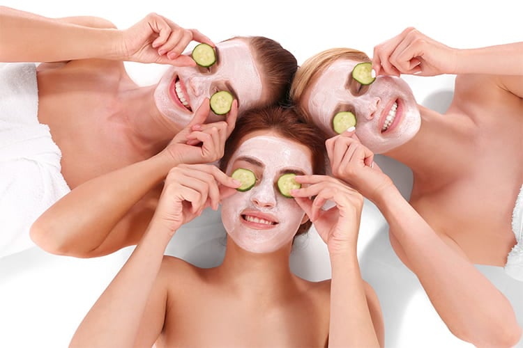 The Best 15 Benefits Of Applying Milk On Face Daily