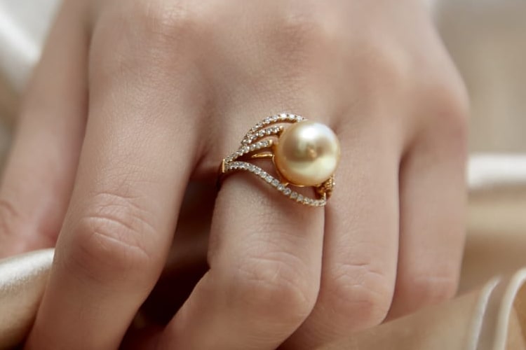 Pearl Ring