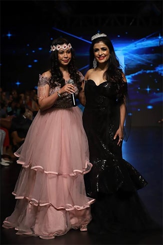 Shibani Kashyap India Runway Week 2019