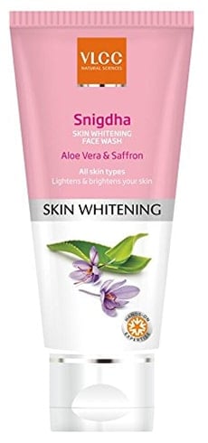 Отбеливающая жидкость для лица VLCC Snigdha Skin Whitening Face Wash