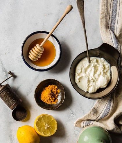 Turmeric mask without honey