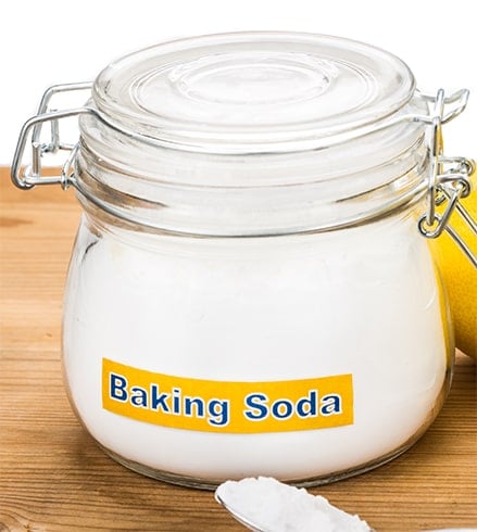 Baking Soda for Flake-Free Scalp