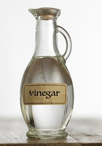 Vinegar Treatment for Itchy Scalp