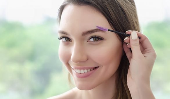 How to Thicken Eyebrows Naturally
