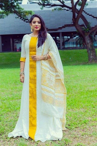 Kasavu Dress