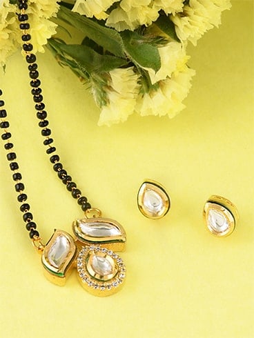 Mangalsutra Earring Set