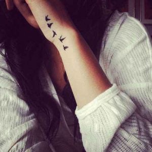 50 Best Hand Tattoos For Women  Inspiration From Rihanna To Cara